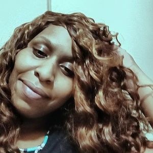 Meet your Posher, Belle